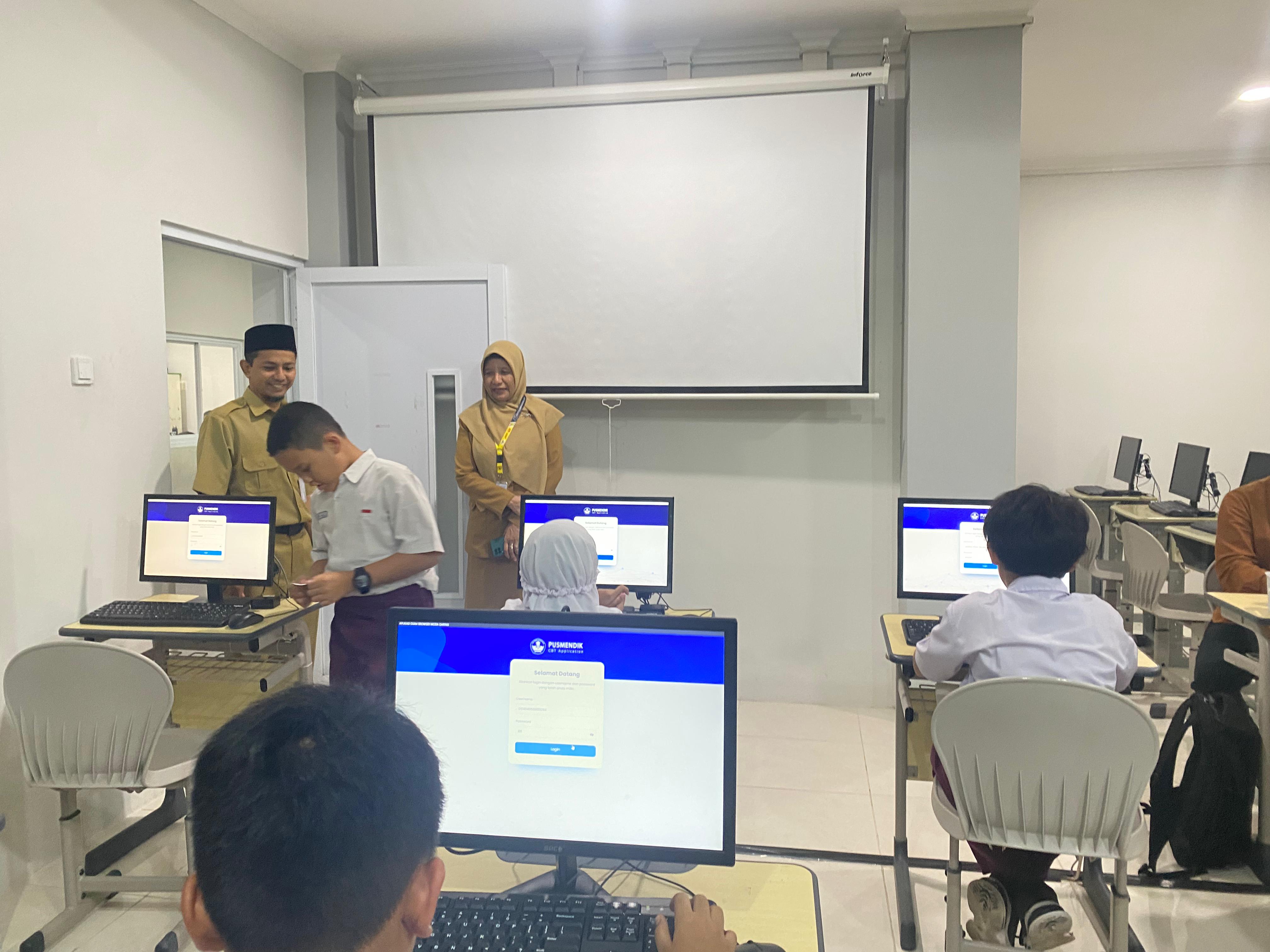 Monev Pelaksanaan ANBK Jenjang SD Tahun 2025 di SDIT Luqman Al Hakim Sleman